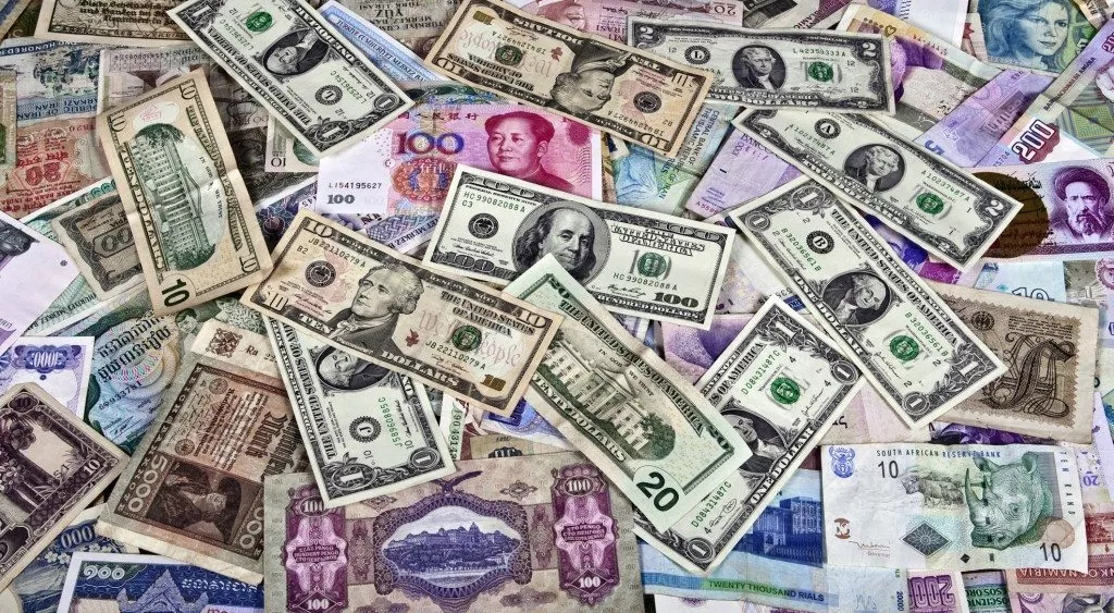 financialounge -  cina crescita economica mercati valutari Patrick Zweifel Renminbi