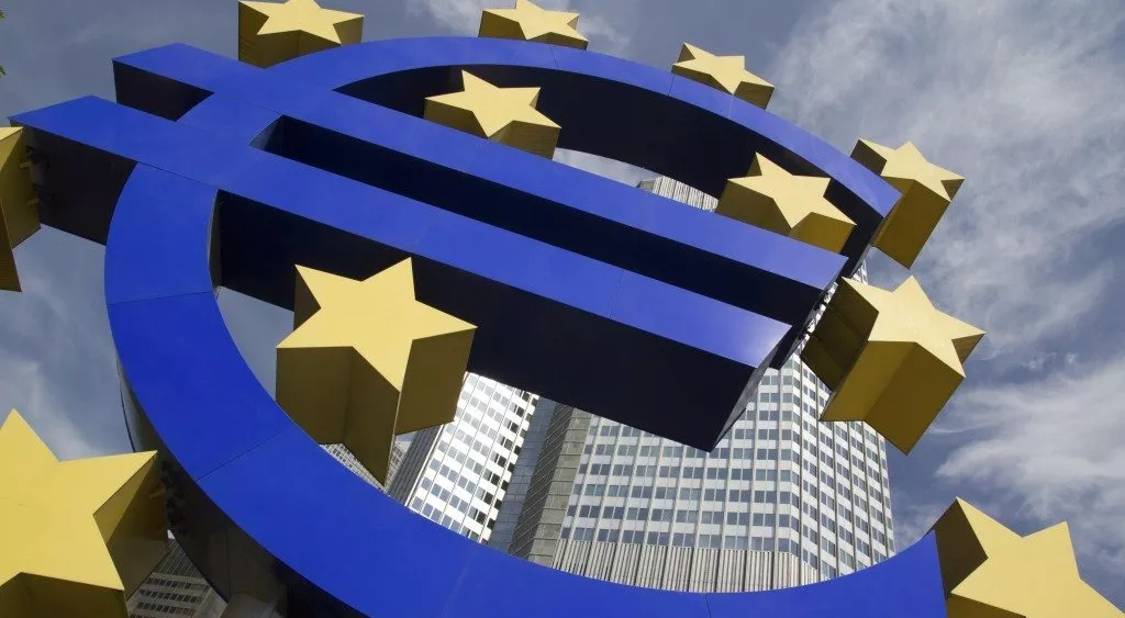 financialounge -  Asset Backed Securities BCE cartolarizzazione Europa Fondi obbligazionari Laura Tardino Mario Draghi