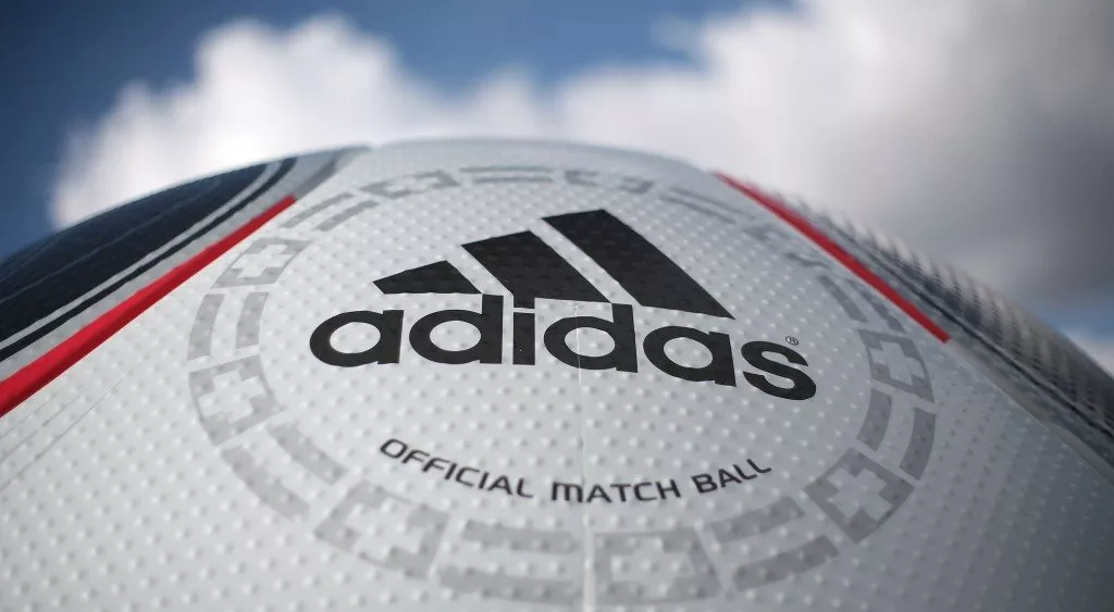 financialounge -  Adidas Manchester United mondiali di calcio 2014 nike