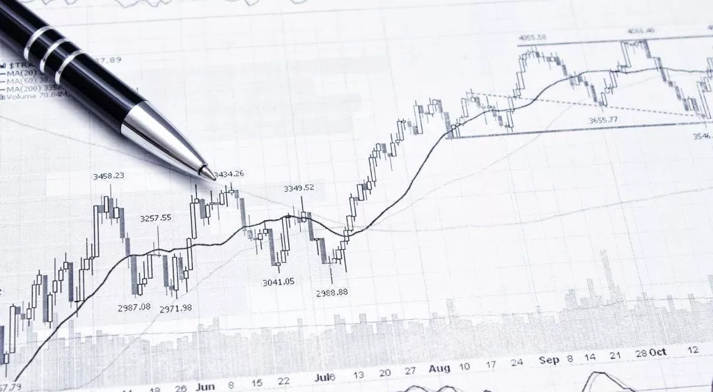 financialounge -  Absolute return fixed income Equity market neutral Invesco liquid alternative relative value strategie di arbitraggio