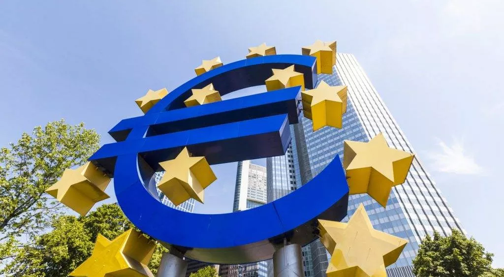 financialounge -  Amundi BCE euro Mario Draghi mercati azionari mercati obbligazionari quantitative easing tapering titoli di stato