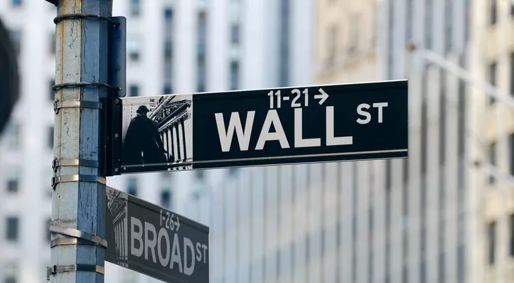 financialounge -  azioni Christian Schmitt Ethenea Europa mercati azionari valutazioni volatilità Wall Street