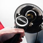 Caro carburante: ecco perché il diesel costa più della benzina