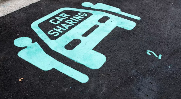 financialounge -  car sharing GAM lyft Mark Hawtin sharing mobility uber