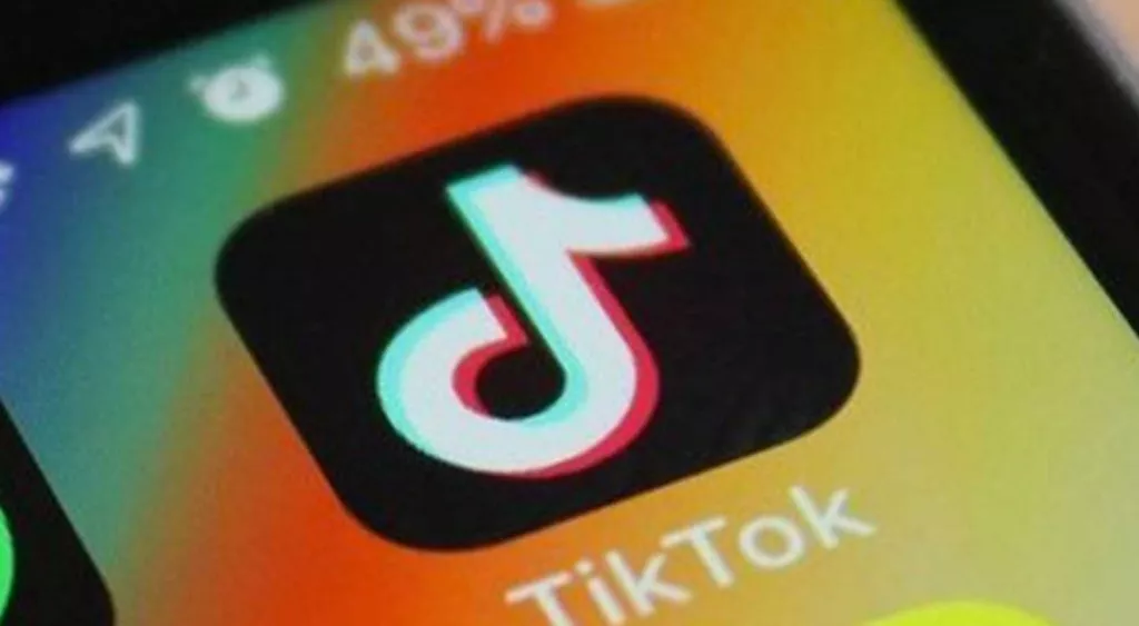 financialounge -  cina social network TikTok