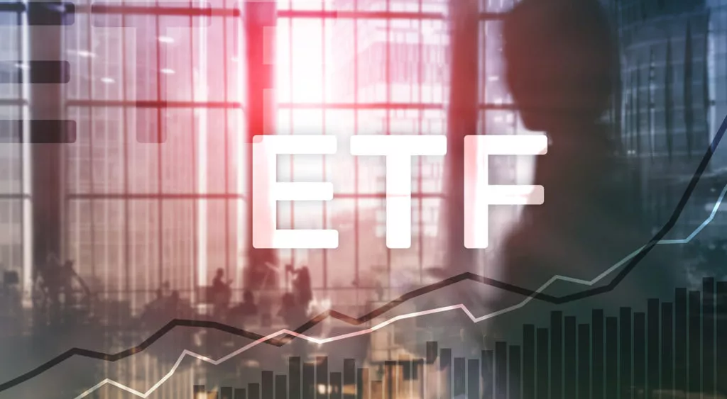 financialounge -  BlackRock ETF iShares Salim Ramji Stephen Cohen