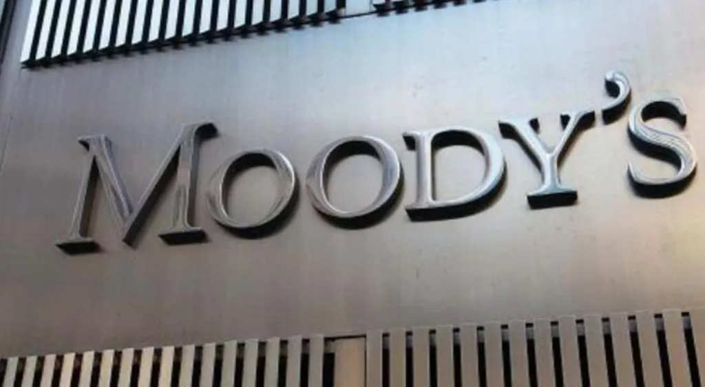 financialounge -  debito italiano italia moody's rating titoli di stato