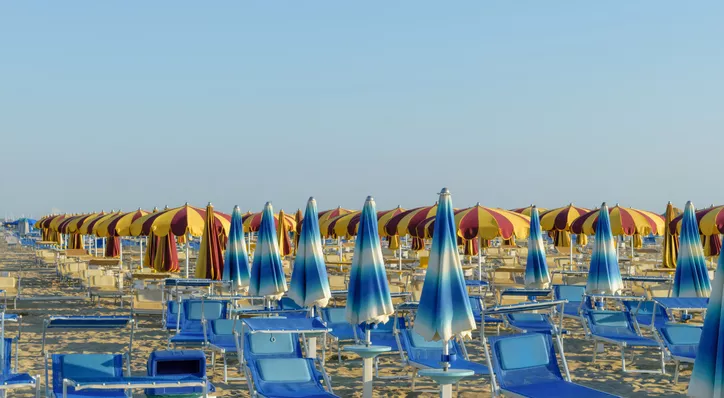 financialounge -  mare turismo Unione europea vacanze vaccino coronavirus