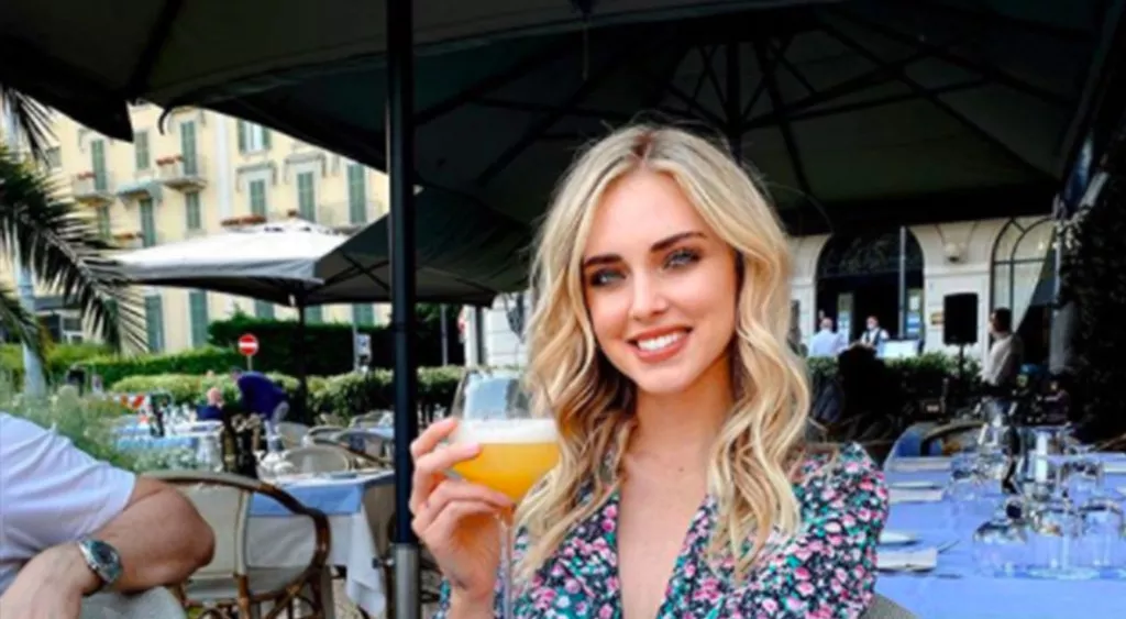 financialounge -  chiara ferragni influencer Instagram smart social network