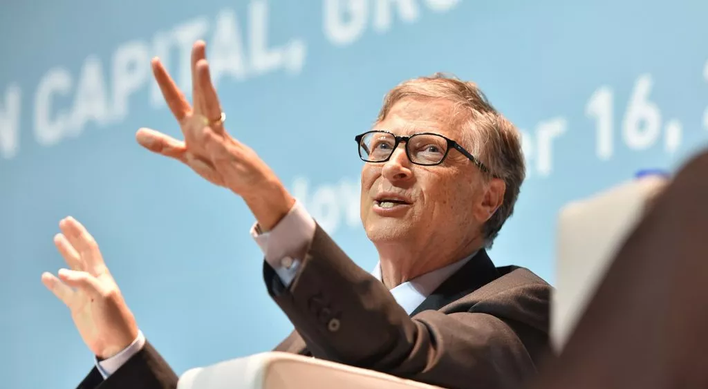 financialounge -  Bill Gates economia Financialverse intelligenza artificiale