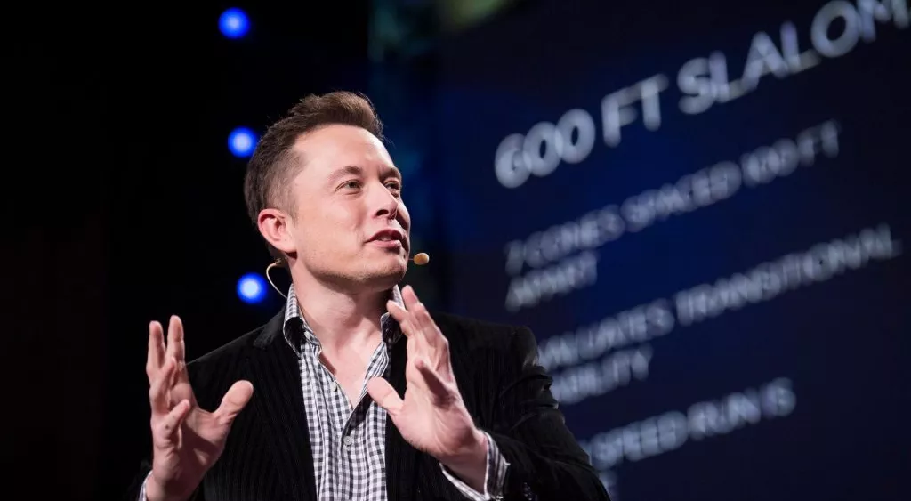 financialounge -  auto elettriche Lucid Air Musk Rivian smart Tesla