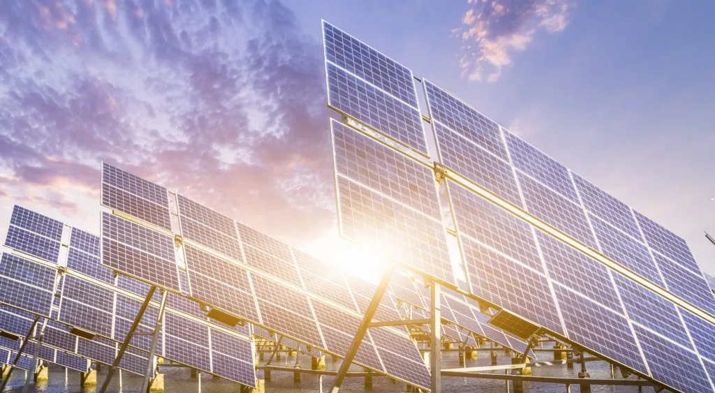 financialounge -  abrdn fotovoltaico Kirsty Desson transizione energetica
