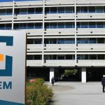 Saipem ancora sotto pressione: -30%