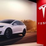 Tesla batte le attese, in rialzo nel pre-market