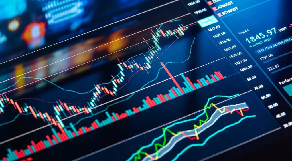 financialounge -  AllianceBernstein azioni Chris Hogbin mercati outlook 2023