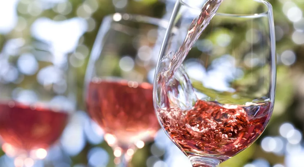 financialounge -  hotel Mood turismo vino rosé