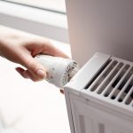 Limiti temperatura caloriferi, ecco come funzioneranno i controlli