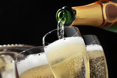 financialounge -  borse champagne commercio dazi Ue USA vino Whisky