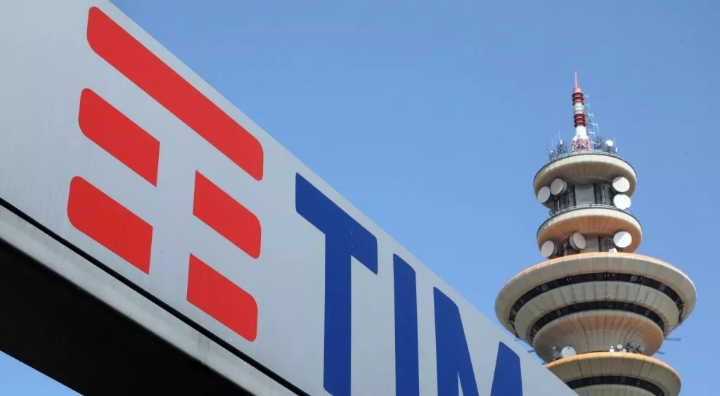 financialounge -  finanza Kkr Piazza Affari Telecom Italia