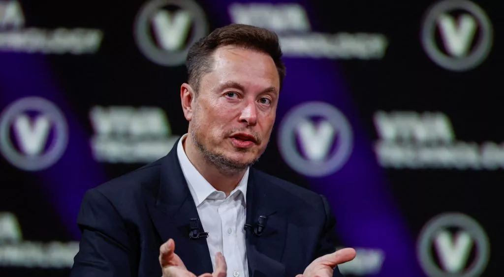 financialounge -  Elon Musk internet veloce Stalink Telecom Italia