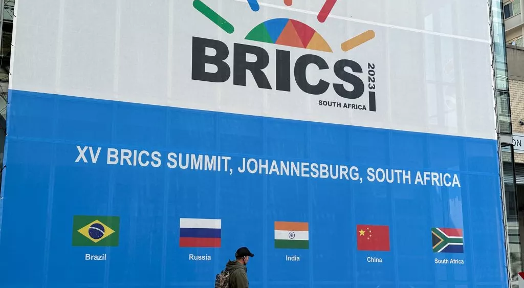 financialounge -  BRICS cina G7 Putin USA Wang Wentao Xi Jinping