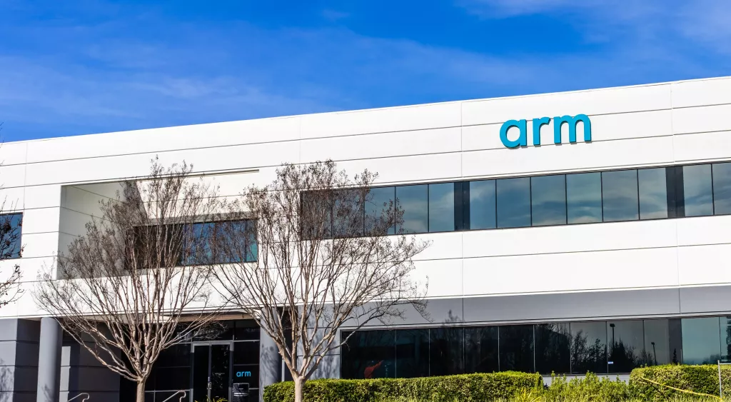 financialounge -  Arm Holdings mercati Softbank