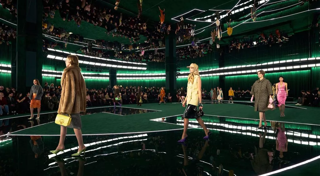 financialounge -  Gucci Kering lusso Milano Fashion Week moda