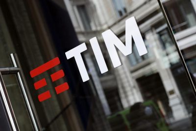 financialounge -  mercati Poste Italiane Telecom Italia