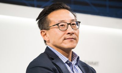 financialounge -  Alibaba data center dot-com intelligenza artificiale Joseph Tsai